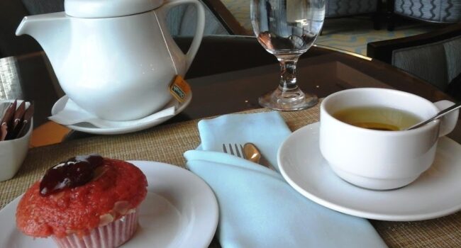 Tea and muffins in Crimson Hotel’s Lobby Lounge
