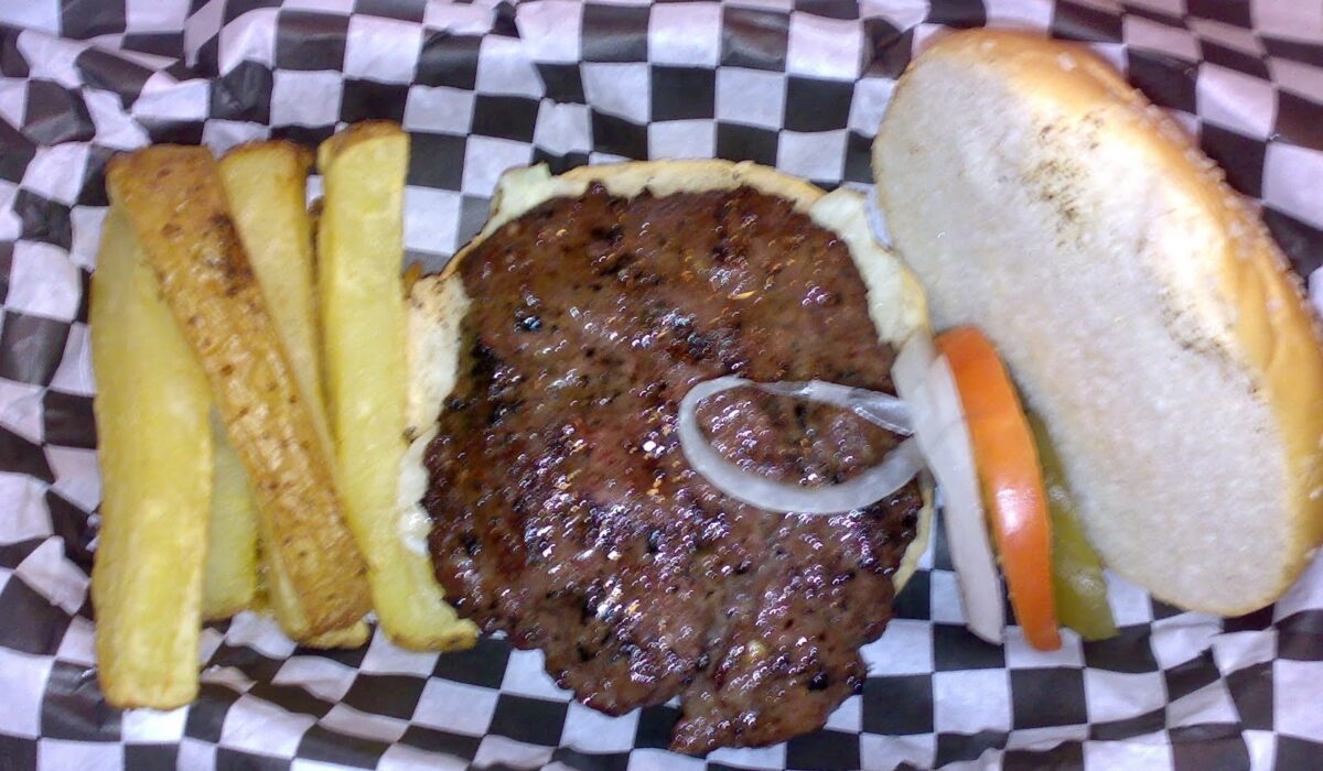 Burger Delights:  Bun on the Run’s Choriburger and Burgercraft’s Steakburger