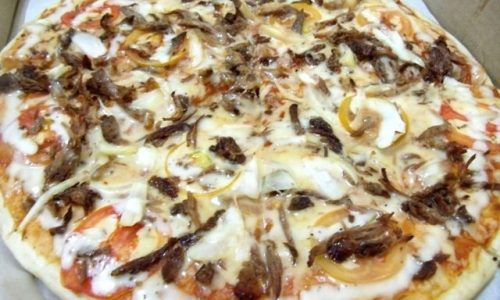 Dexter’s Shawarma Pizza: Shawarma in a crust